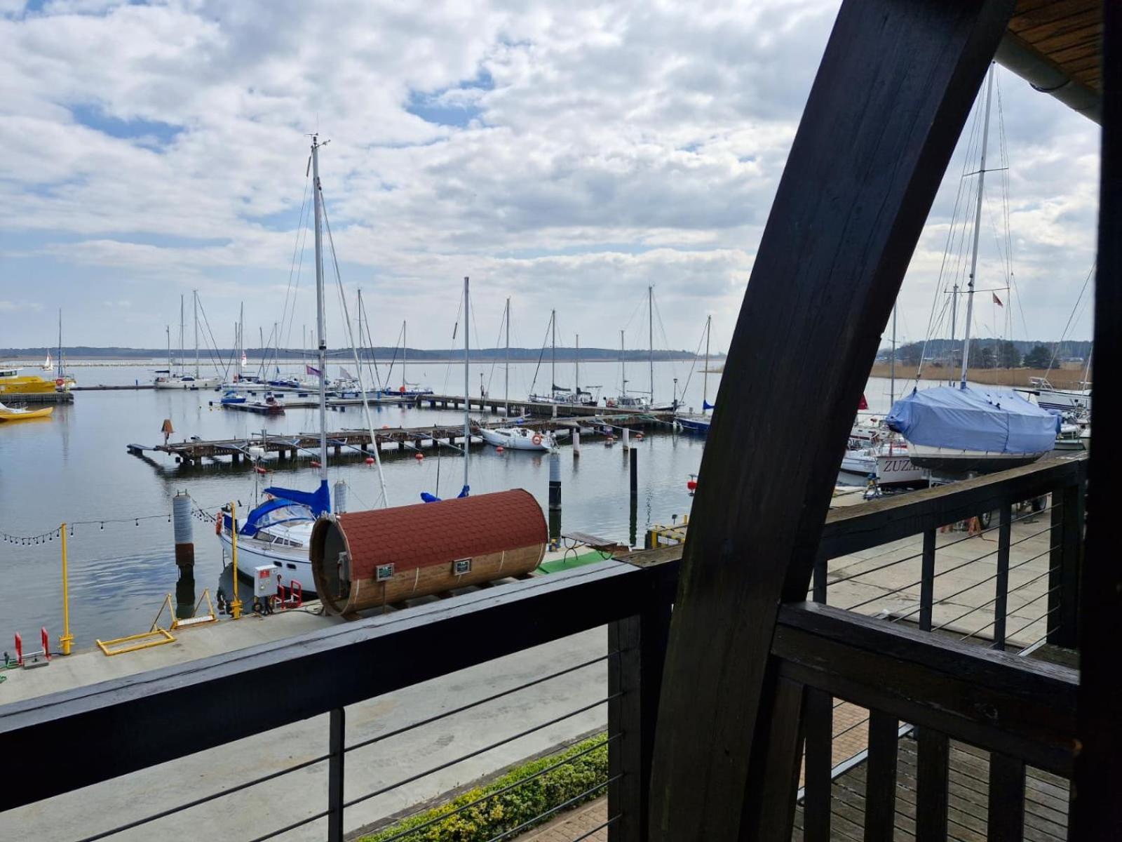Studio Balcony